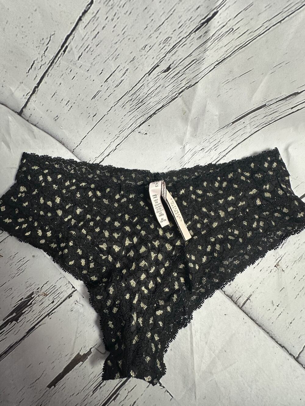 Victoria Secret Sexy Illusions Lace Cheeky Panty Medium Black Gold Leopard Print